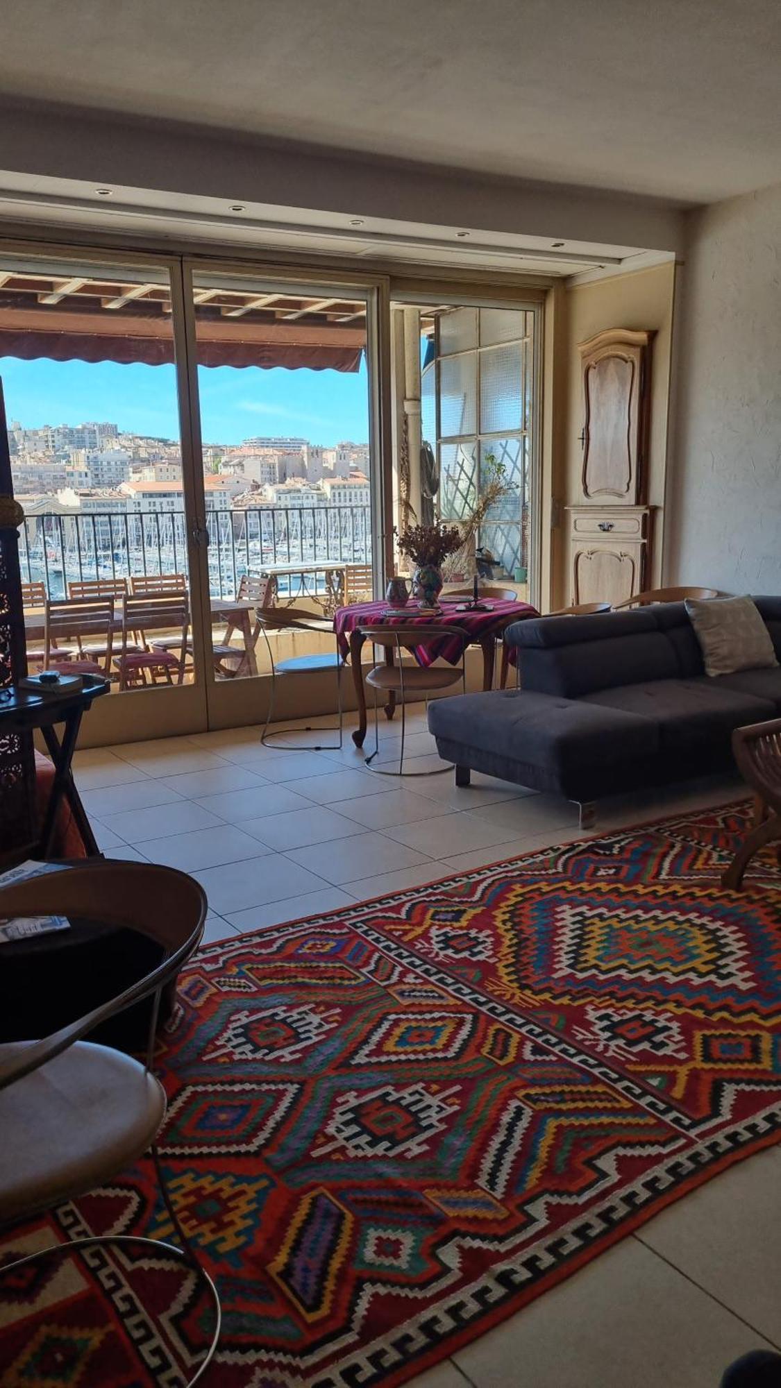 Grand T2 Surplombant Le Vieux Port Marseille Apartment Bagian luar foto